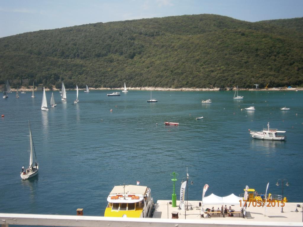 Apartments Sea And Sun Rabac Ngoại thất bức ảnh