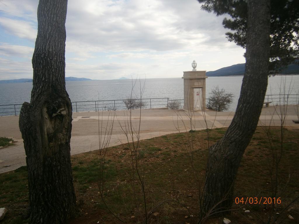 Apartments Sea And Sun Rabac Ngoại thất bức ảnh