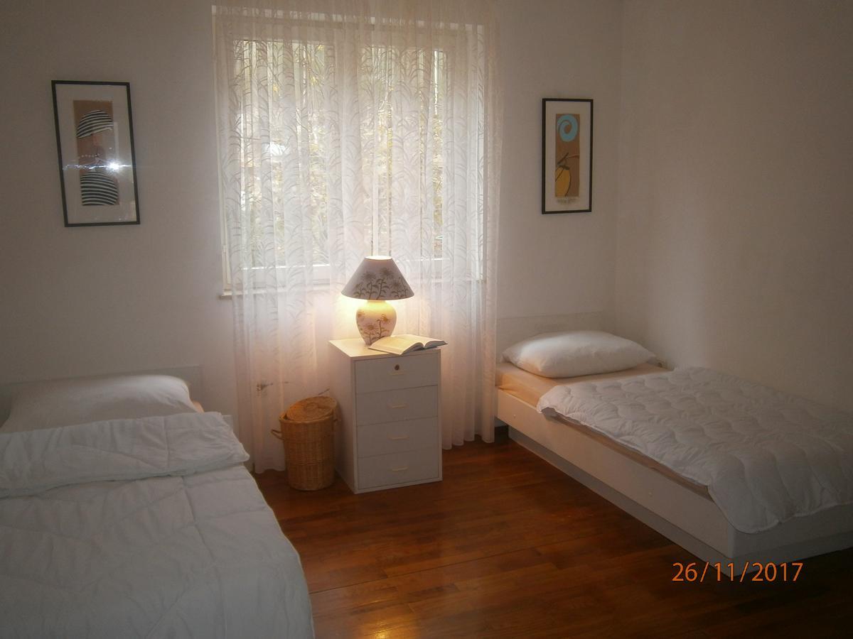 Apartments Sea And Sun Rabac Ngoại thất bức ảnh