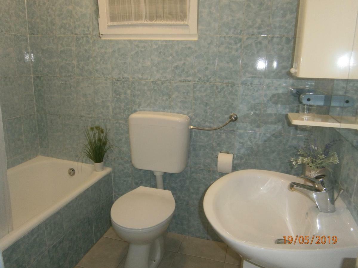 Apartments Sea And Sun Rabac Ngoại thất bức ảnh