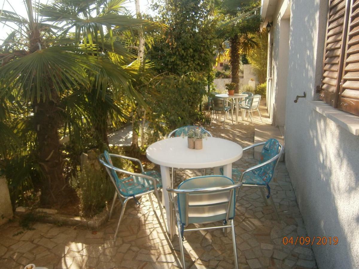 Apartments Sea And Sun Rabac Ngoại thất bức ảnh